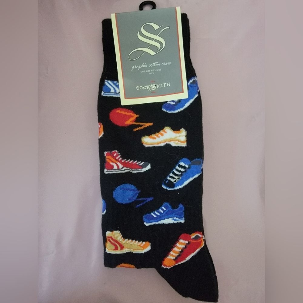 Sneakers Graphic 🫏 Crew Socks - Black with Multicolor